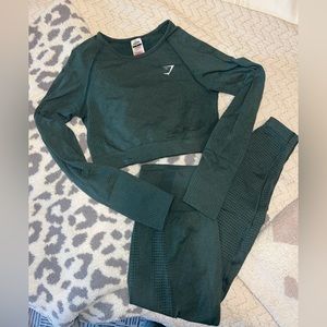 Green gym shark set